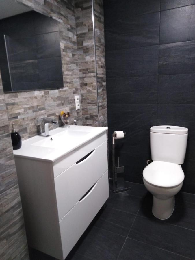 Apartamento Fleta Apartment Zaragoza Bagian luar foto