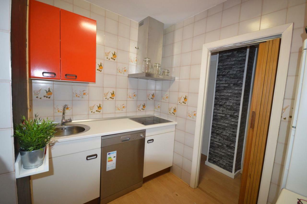 Apartamento Fleta Apartment Zaragoza Bagian luar foto